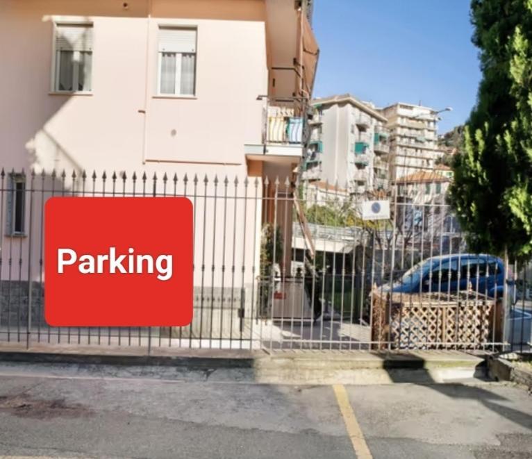 Casa Sanremo Tiziano Parking Gratis Spiaggia 15 Minuti A Piedi Exterior foto